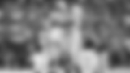 120918_ind-hou-autry-lewis-celebrate