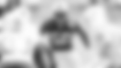 072718_tx-prax-anthony-walker-stance