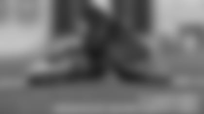tempSANCHEZ--nfl_mezz_1280_1024.jpg