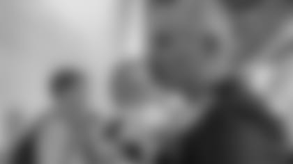 AA38DFAD-F2B4-4229-BC6B-0CB983F6A9C3