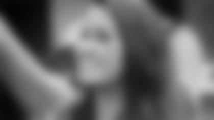 caroline-02.jpg