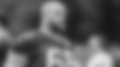 061318_minicamp-matt-slauson-prax