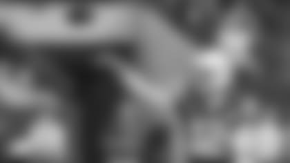 090918_ind-cin-luck-throw