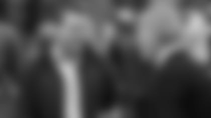 111818_ballard-irsay-lockerroom