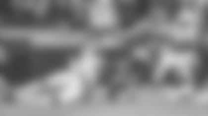 100519_ind-kc-houston-sack