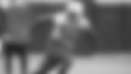 061218_anthony-walker-minicamp-prax