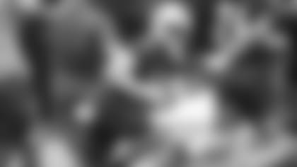 061218_veteran-minicamp-grant-reception