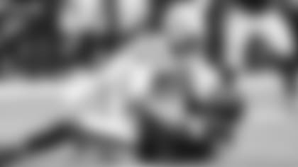 120918_ind-hou-autry-sack-1