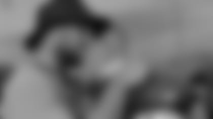 temp2017_0805_TC_FBs_0061-nfl_mezz_1280_1024-768x511.jpg