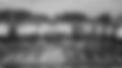 DifzPH9X0AAQf5O.jpg-large
