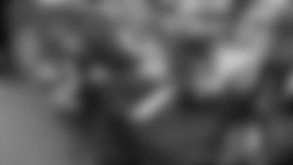 temp2017_1121_HorseshoePlayers_0474--nfl_mezz_1280_1024.JPG