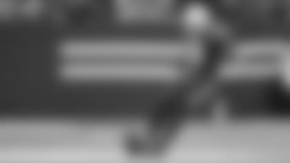 112518_ind-mia-sanchez-kickoff