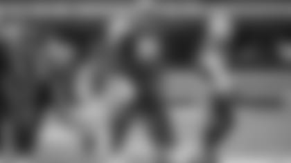 #99 DT DeForest Buckner