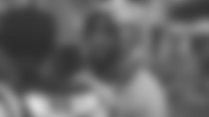 111719_ind-jax-hilton-sideline