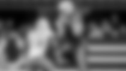 112618_ind-mia-doyle-catch