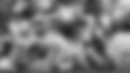 Indianapolis Colts running back Branden Oliver (40) runs in for a touchdown during the second half of an NFL preseason football game against the Cincinnati Bengals, Thursday, Aug. 30, 2018, in Cincinnati. (AP Photo/Frank Victores)