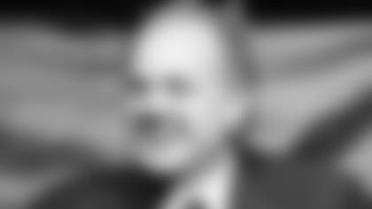 pagano-chuck-02.jpg