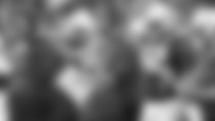 121618_ind-dal-reich-sideline