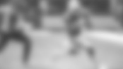 101820_cin-ind-harris-catch