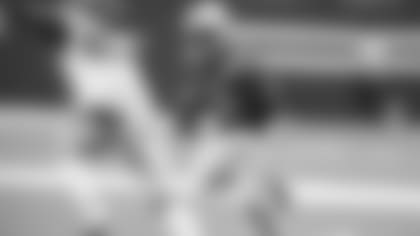 090918_ind-cin-michael-carry