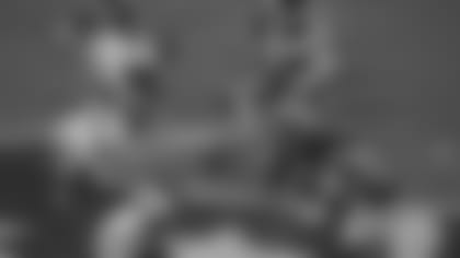 The Houston Texans defense faces off against the Washington Redskins offense during the third quarter of an NFL football game Sunday, Sept. 7, 2014, in Houston. (AP Photo/David J. Phillip)