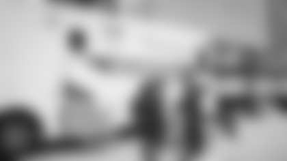 10172022 Mammogram Van EF012