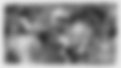 dwayne-haskins_brush-centerpiece