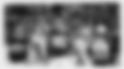 Rivera_DelRio43Defense