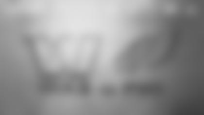 Game Status (1920x1080)_WK4vsPHI