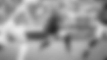 DeAndre Carter runs the ball during the Washington Football Team's game against the New Orleans Saints. (Emilee Fails/Washington Football Team)