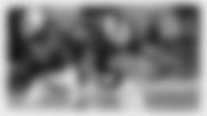 wes-martin_brush-centerpiece