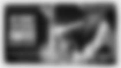 adrian-peterson-art-rooney-nominee