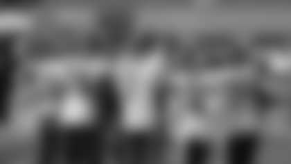 Washington Football Team quarterback Dwayne Haskins (7) huddle the team during NFL football game against the Cleveland Browns on Sunday, September 27, 2020 in Cleveland, Ohio. (Aaron Doster/NFL)