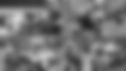 Both-Dallas-Seattle-Riding-Crazy-14-1-Streaks-hero