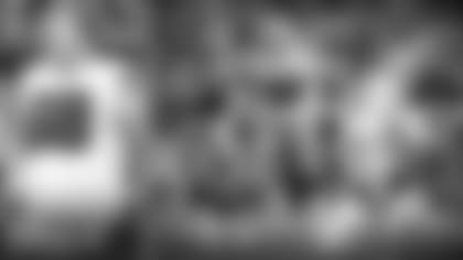 Progress-Report--Farniok-Provides-Position-Flex-hero