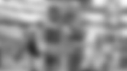 Elliott-and-Engine-Of-This-Team-Deliver-Again-hero