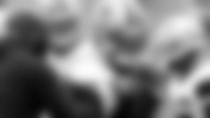 Zeke-Details-'Across-The-Hall'-Coaching-Shuffle-hero