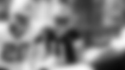 Notes--Parsons-Prepares-For-Round-2-vs.-Brady-hero