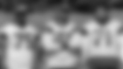 Mailbag-Consider-Drafting-OT-With-Top-Pick-hero