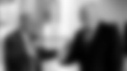 Jerry-Jones,-Cowboys-Host-“Wall-Street”-at-The-Star-hero