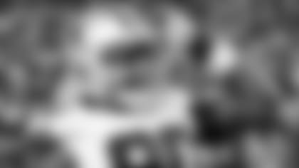 D-Law-Agrees-To-New-3-Year-Deal-With-Cowboys-hero