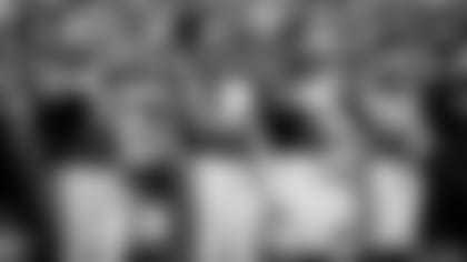 Mailbag-Cooper-Catching-Up-O-Line-Play-hero