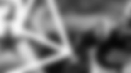 23 November 2017:   Jaylon Smith (54)    
of  the Dallas Cowboys during their NFL week 12 regular season 28-6 loss to the Los Angeles Chargers at AT&T Stadium in Arlington, Texas.  Photo by James D. Smith/Dallas Cowboys