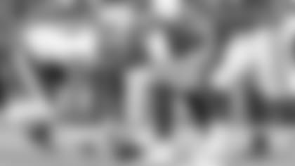 Veteran-Long-Snapper-To-Return-For-15th-Season-hero