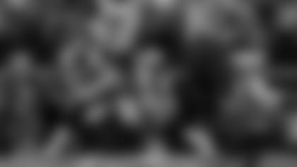 6-Pack--How-Randy-Gregory-Plans-To-Disrupt-Brady-hero