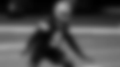 Jaylon-Smith,-Donovan-Wilson-Switch-Numbers-hero