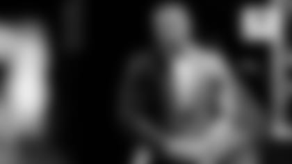 Cowbuzz-Parsons-Gets-The-Keys-To-Hometown-City-hero