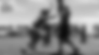 Mailbag--Should-Cowboys-blitz-more-or-less-hero