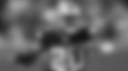 Tony-Pollard-Makes-The-Most-Of-Opportunity-hero