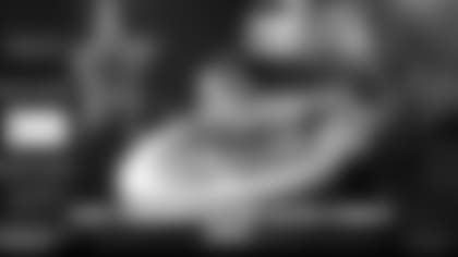 4_4_Players%20Lounge_Cowbite.mp4